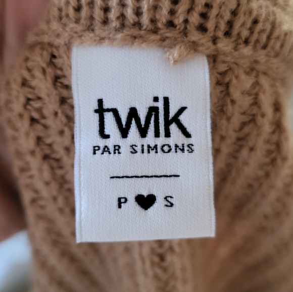 Twik button-up Cardigan - Picture 2 of 2